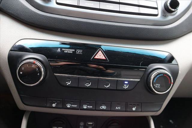 Used 2016 Hyundai Tucson Sport image 20