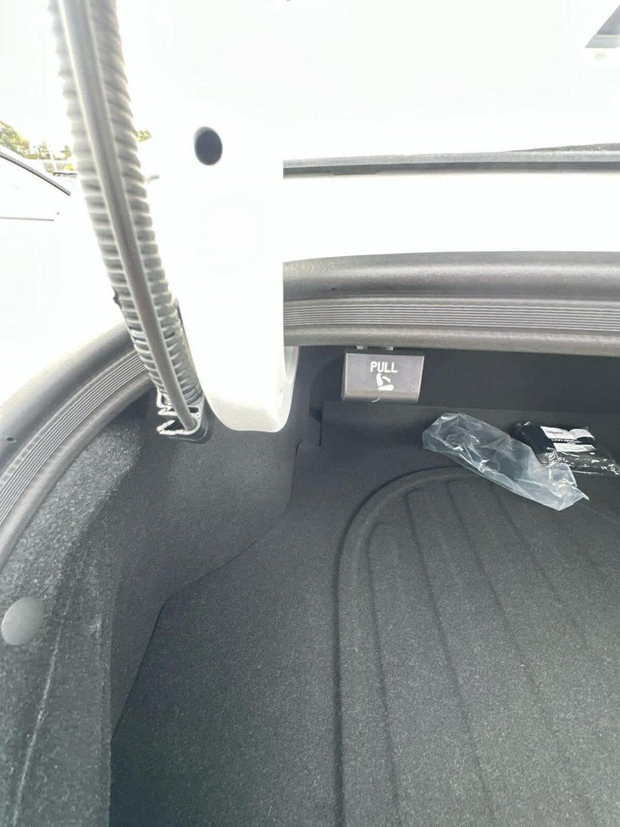 New 2026 Hyundai Elantra SE FWD image 25