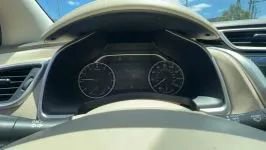 Used 2015 Nissan Murano SV image 9