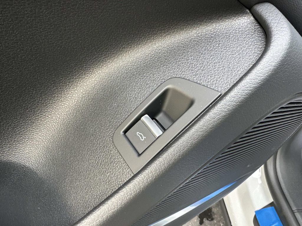 New 2026 Audi Q8 Premium Plus image 12