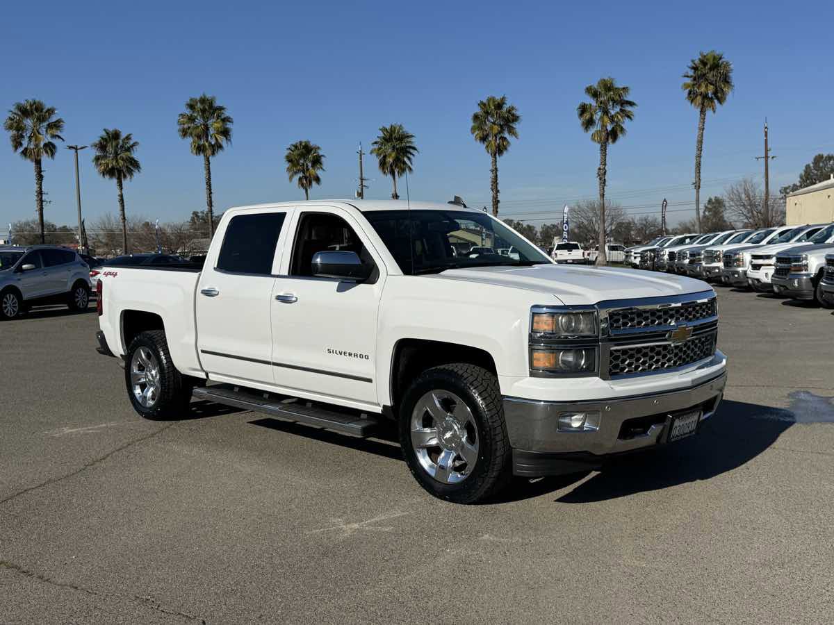 Used 2015 Chevrolet Silverado 1500 LTZ w/ LTZ Plus Package image 2