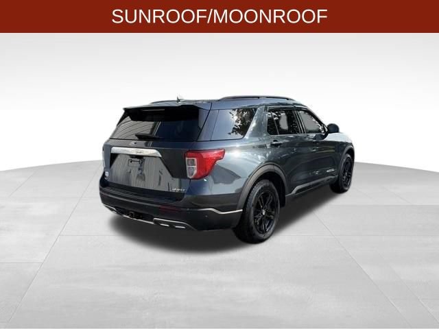 Used 2022 Ford Explorer XLT w/ Equipment Group 202A AWD/4WD image 7