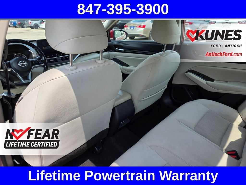 Used 2024 Nissan Altima 2.5 SV w/ SV Premium Package FWD image 32