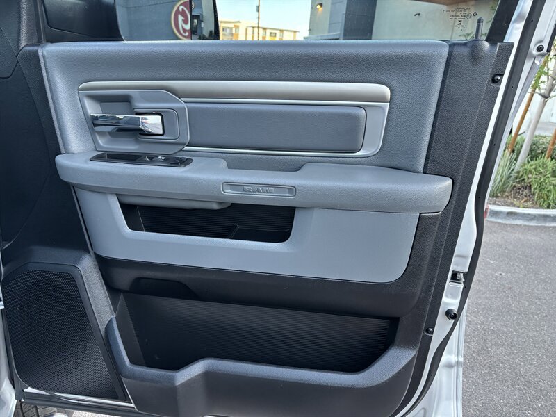 Used 2017 RAM 2500 Big Horn AWD/4WD image 29