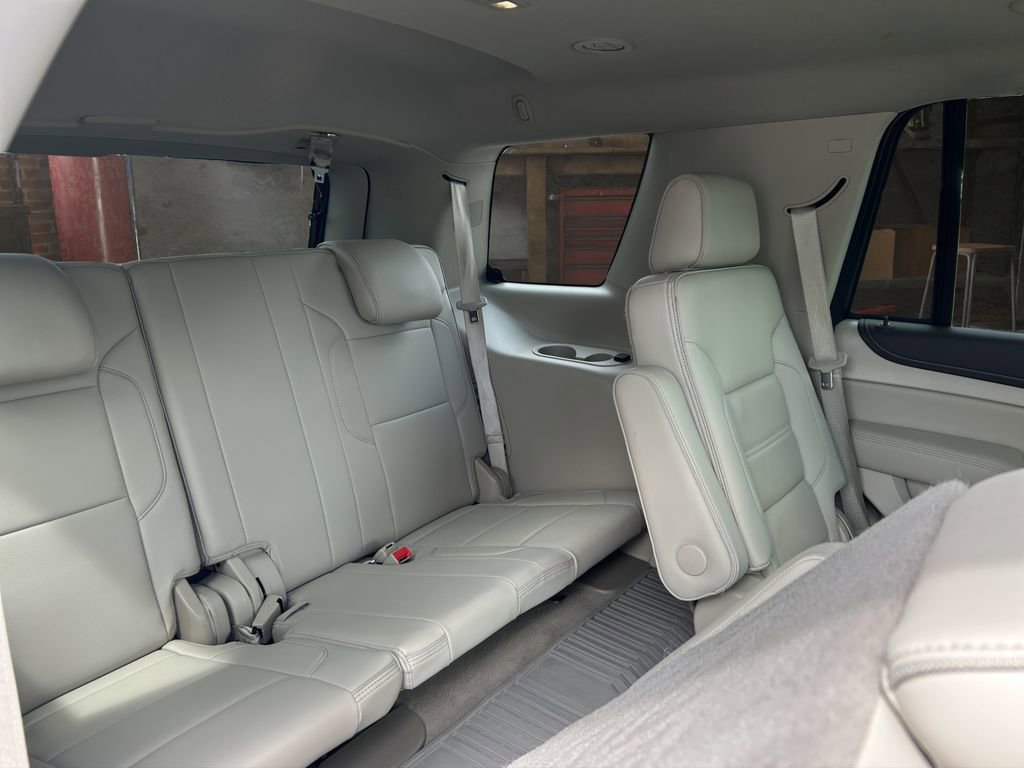 Certified 2020 GMC Yukon Denali w/ Denali Premium Package AWD/4WD image 18