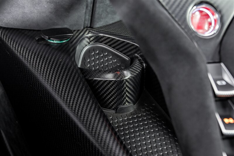 Used 2022 McLaren 765LT RWD image 47