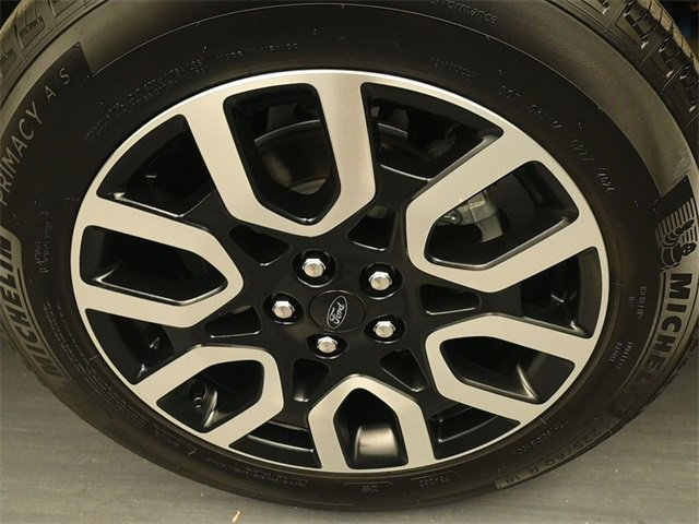 Certified 2024 Ford Maverick Lariat image 9