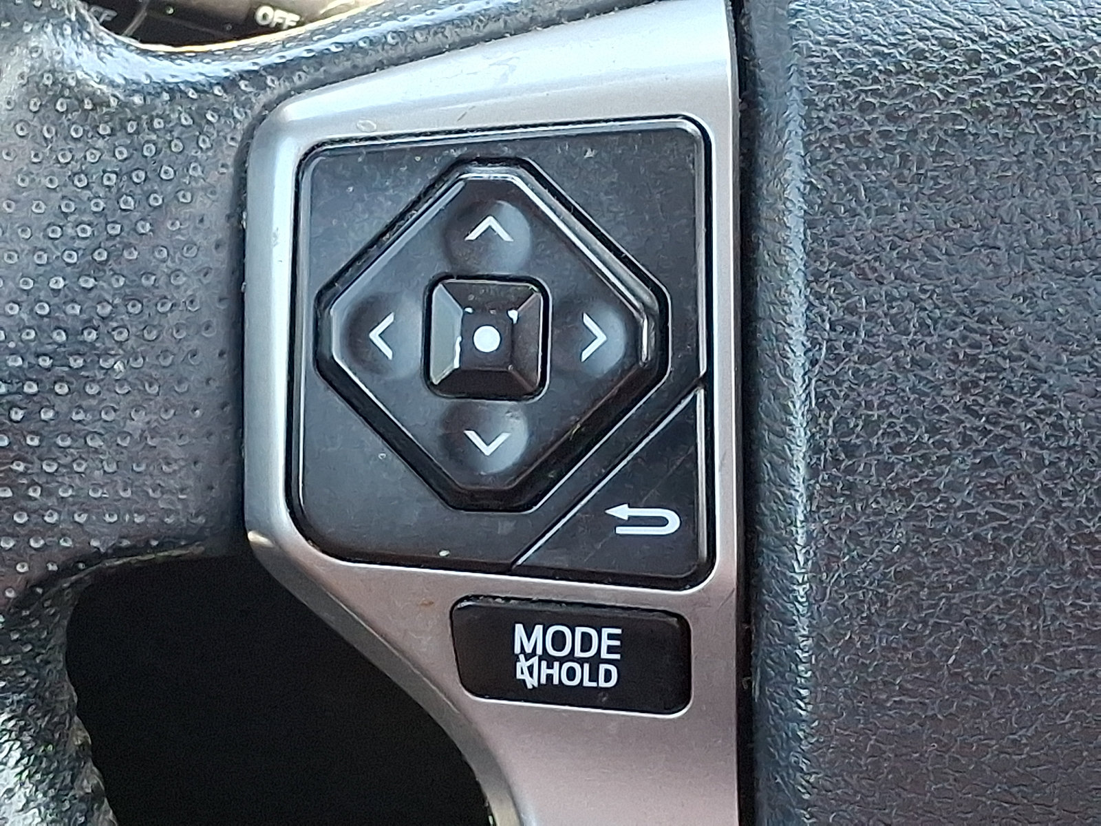 Used 2014 Toyota 4Runner SR5 Premium AWD/4WD image 22