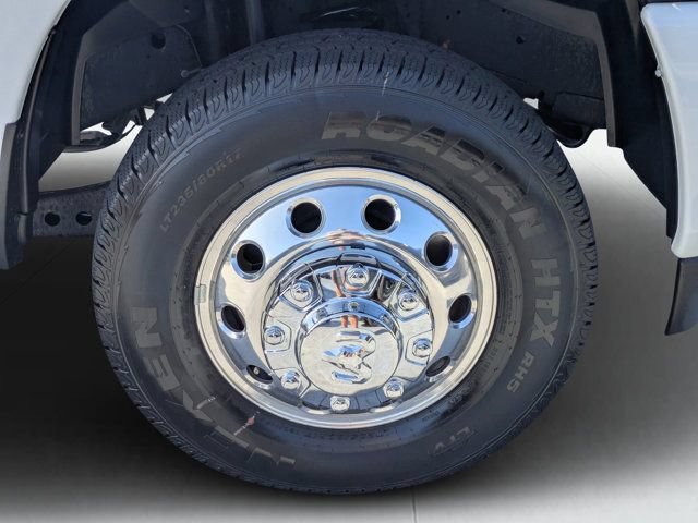 Used 2026 RAM 3500 Laramie AWD/4WD image 11