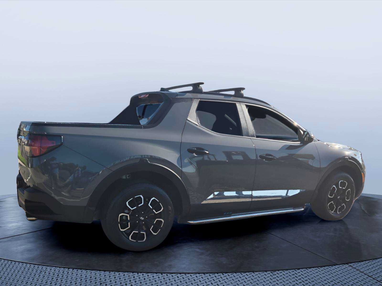 Used 2024 Hyundai Santa Cruz SEL w/ Activity Package FWD image 5