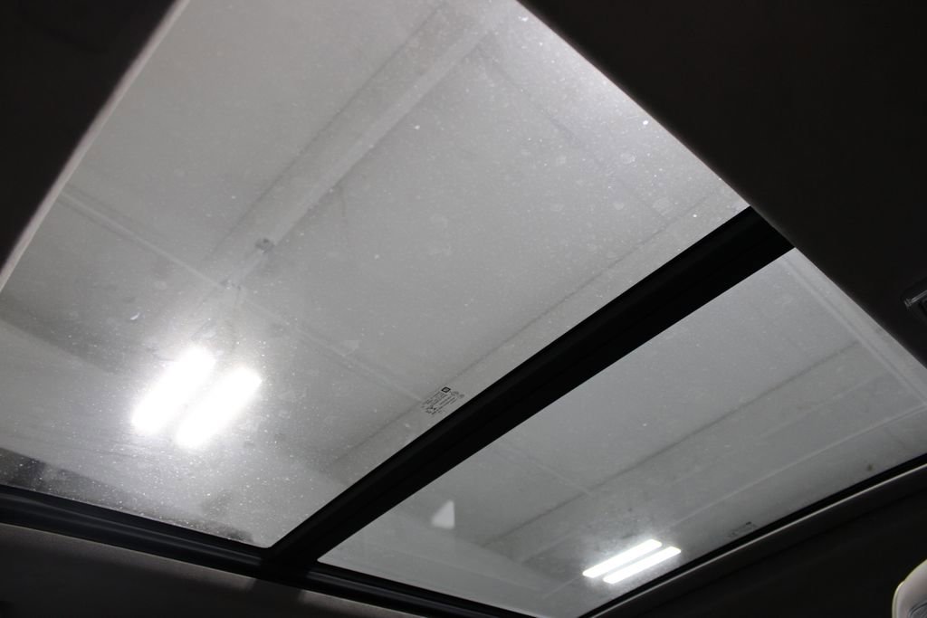 Used 2021 Cadillac Escalade Sport Platinum image 63