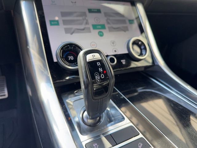 Used 2019 Land Rover Range Rover Sport HSE Dynamic image 12