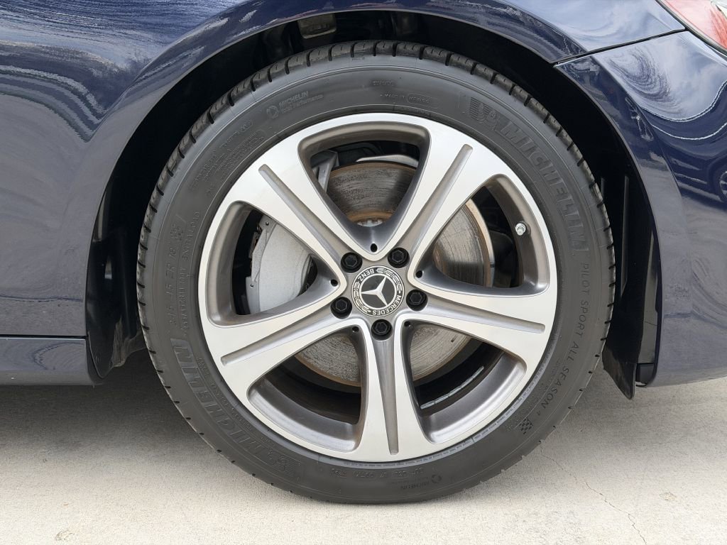 Used 2020 Mercedes-Benz E 350 4MATIC Sedan image 18