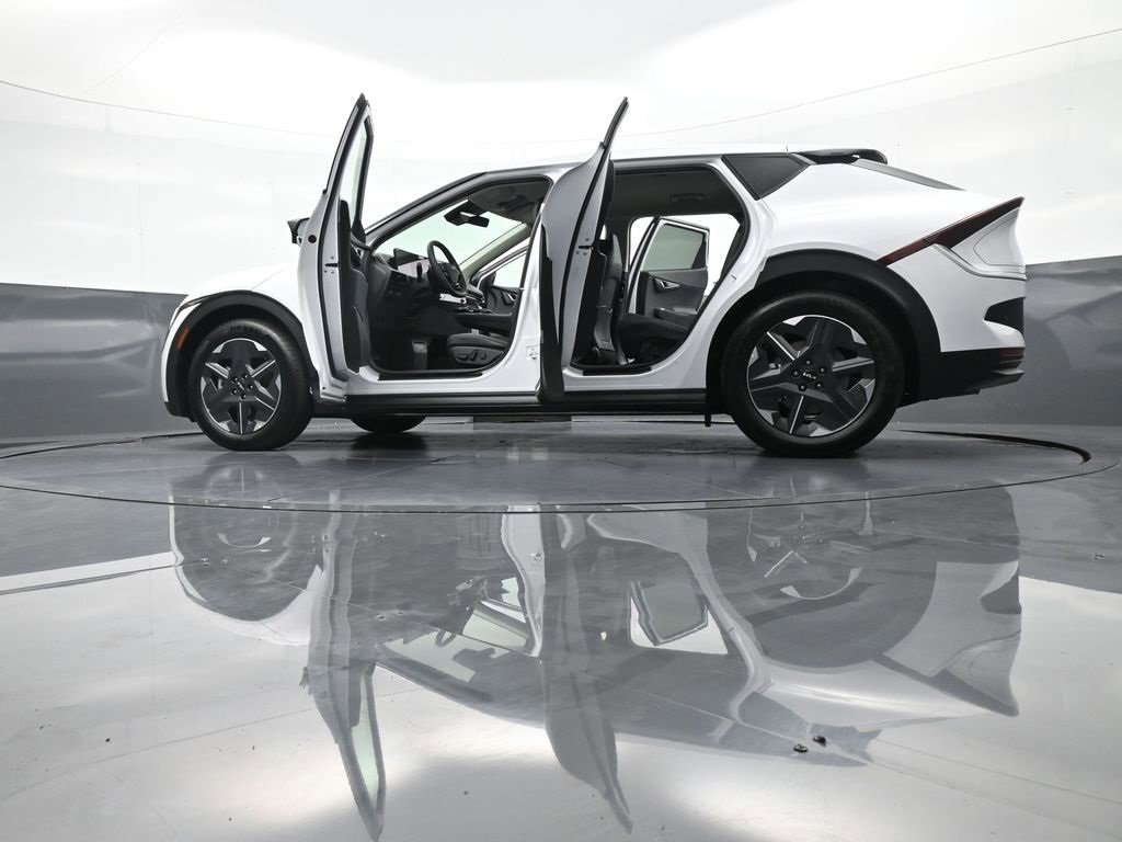 New 2025 Kia EV6 Light image 47