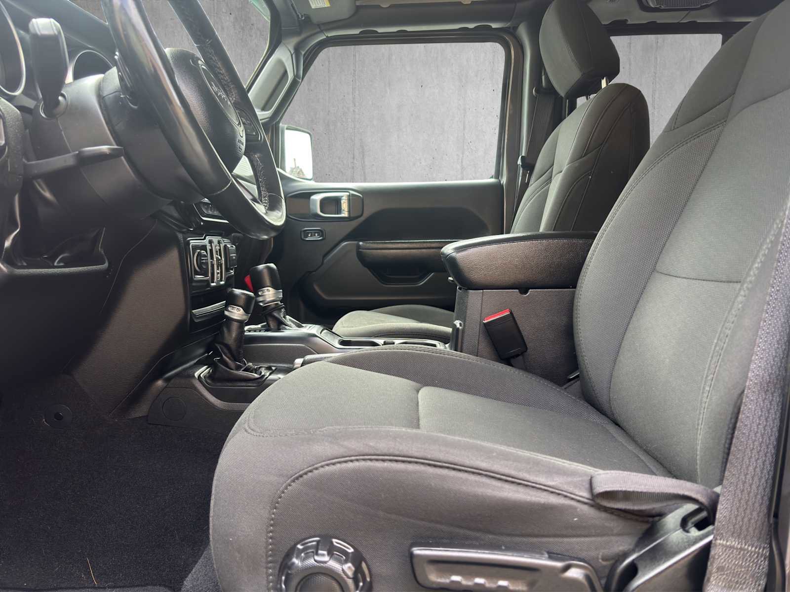 Used 2021 Jeep Wrangler Unlimited Sport image 11