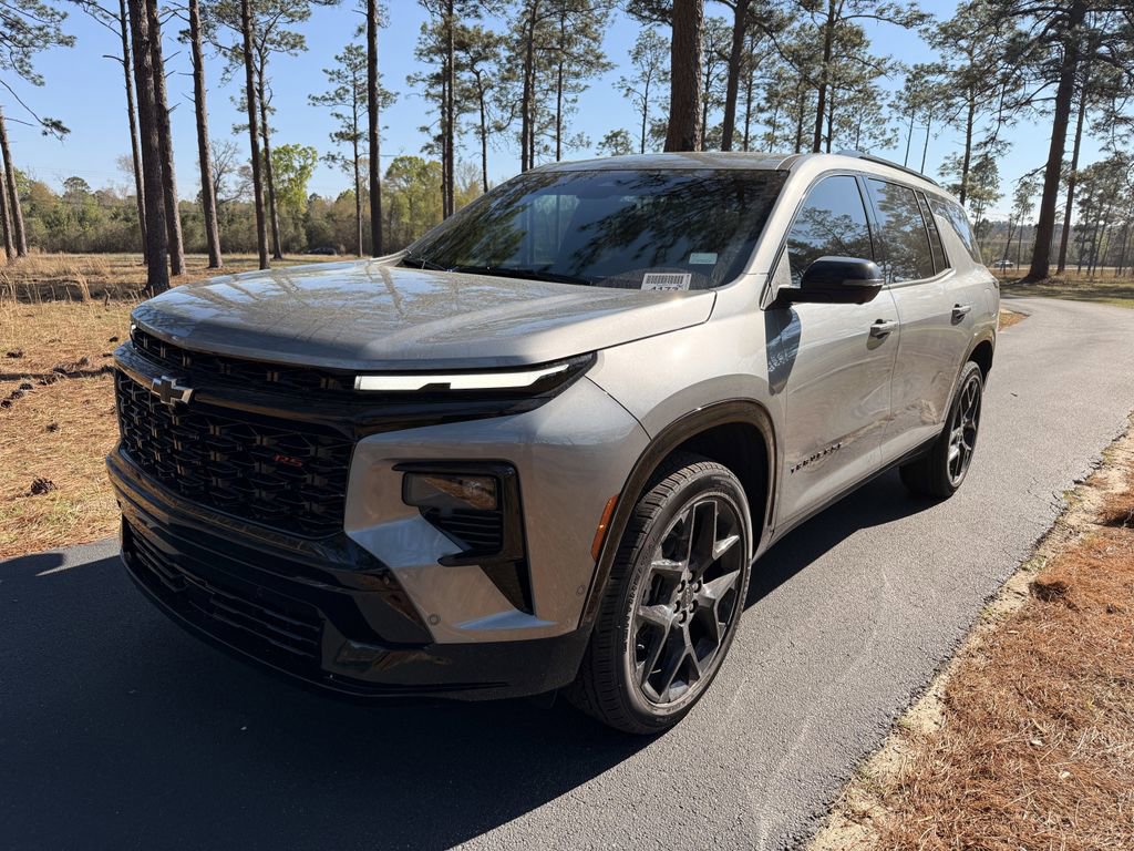 New 2026 Chevrolet Traverse RS FWD image 1