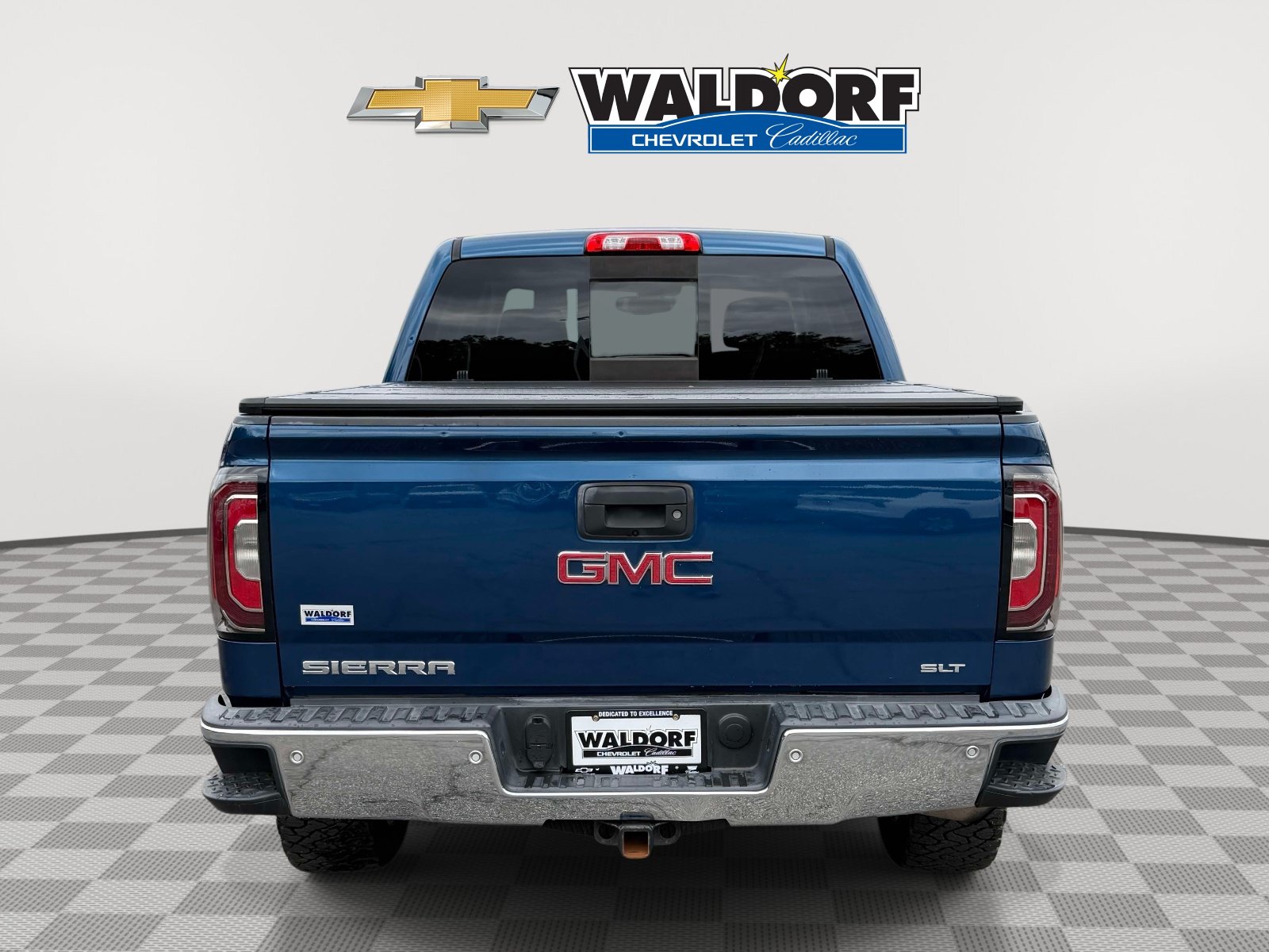 Used 2018 GMC Sierra 1500 SLT AWD/4WD image 3