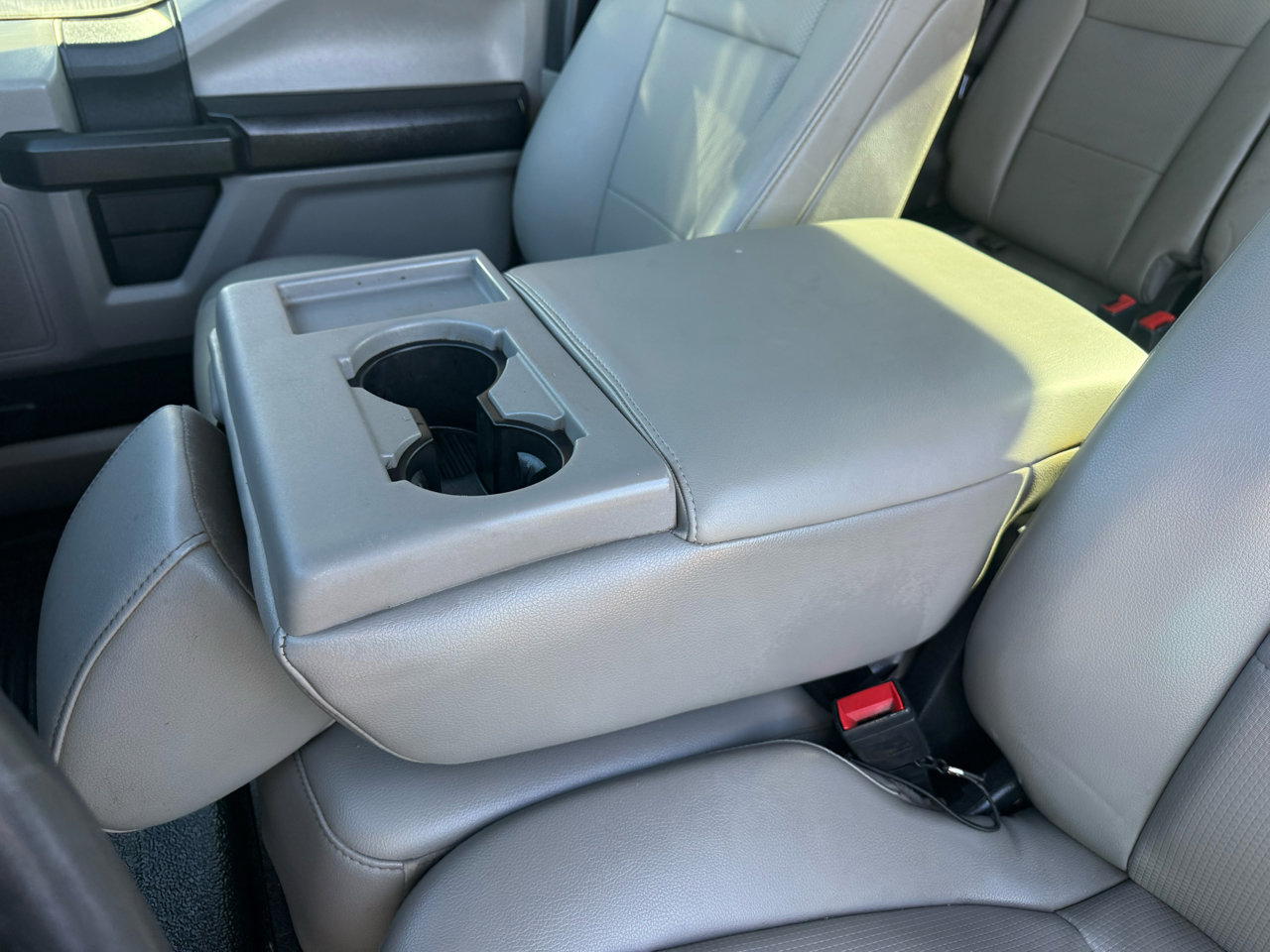 Used 2021 Ford F250 XL w/ Power Equipment Group image 28