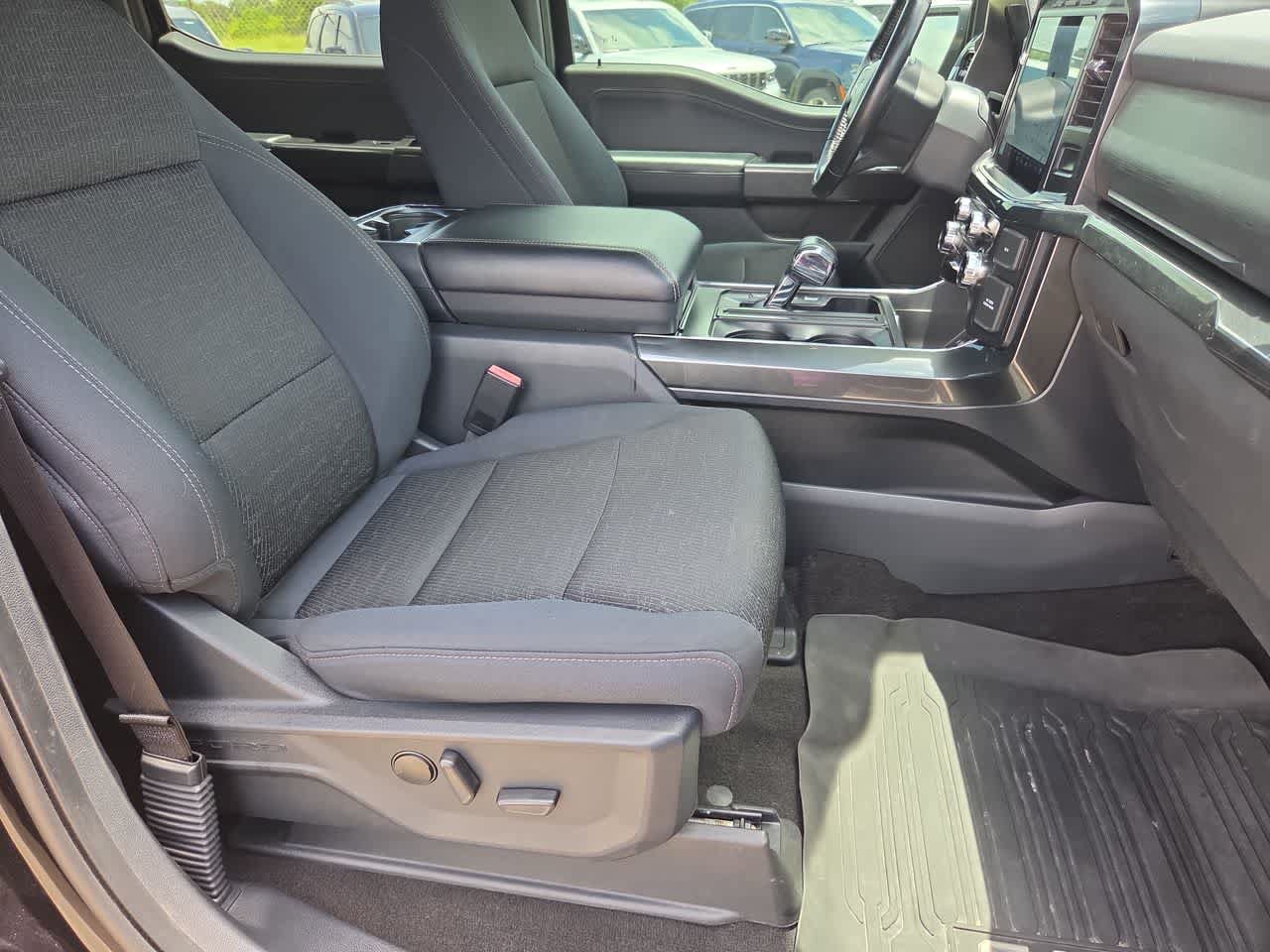 Used 2022 Ford F150 XLT w/ Equipment Group 302A High RWD image 22