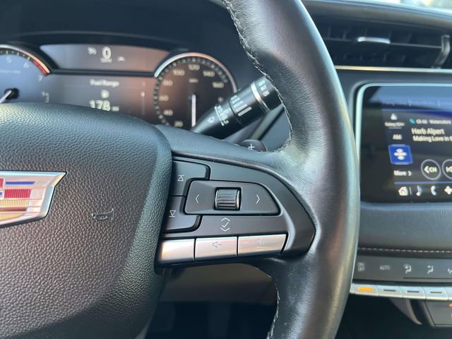 Used 2023 Cadillac XT4 Premium Luxury image 18