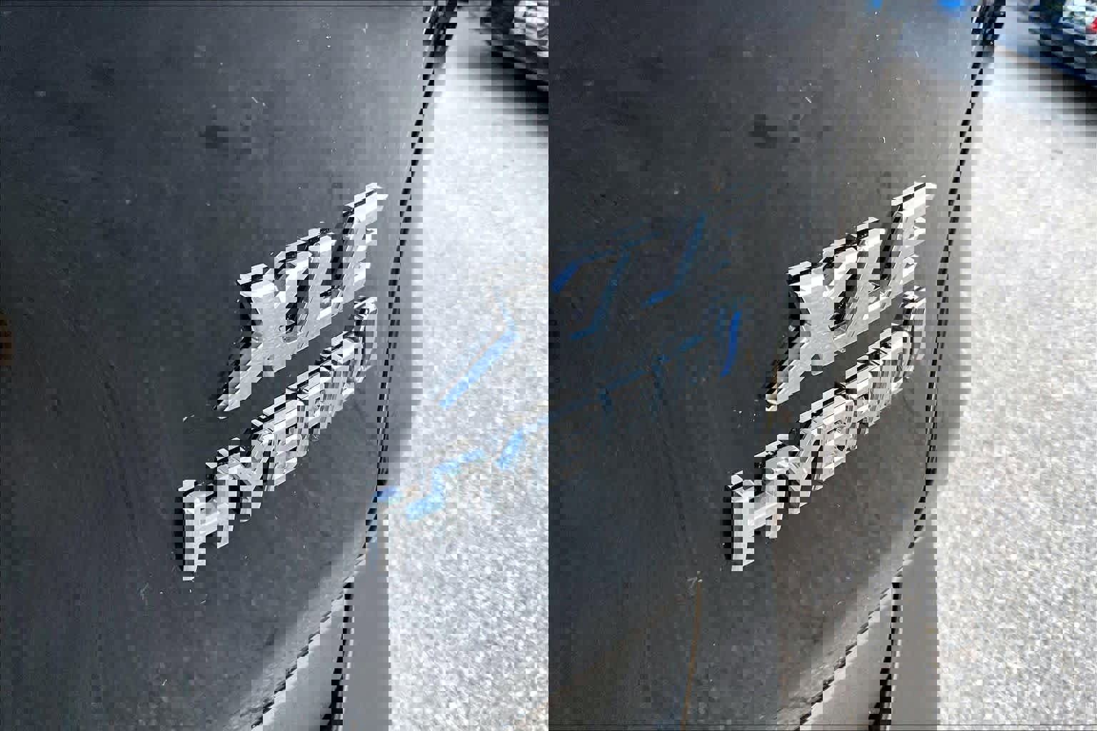 Used 2023 Toyota RAV4 XLE image 10