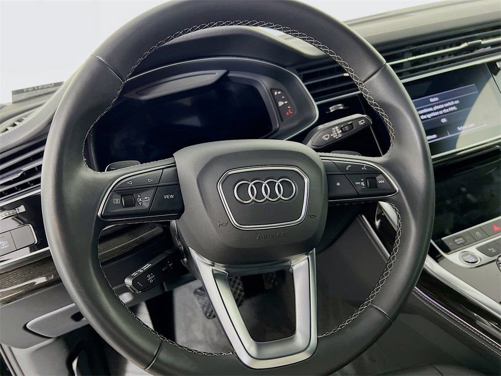Used 2025 Audi Q7 3.0T Premium Plus AWD/4WD image 12