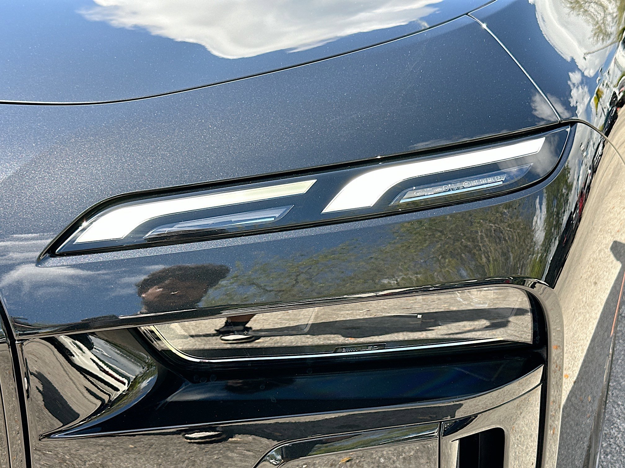 Certified 2024 BMW 740i image 32