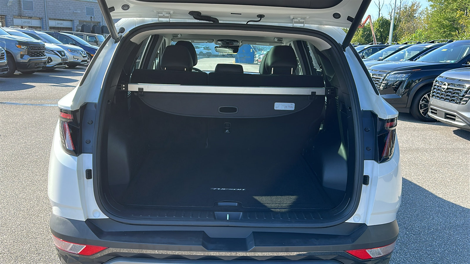 Used 2024 Hyundai Tucson Limited AWD/4WD image 7