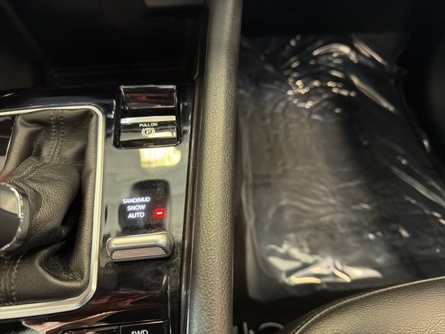 Used 2024 Jeep Compass Latitude w/ Sun and Sound Group image 30