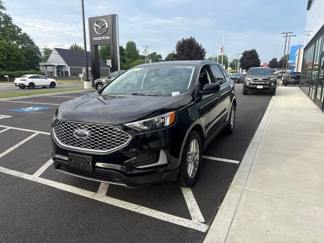 Used 2024 Ford Edge SEL AWD/4WD image 6