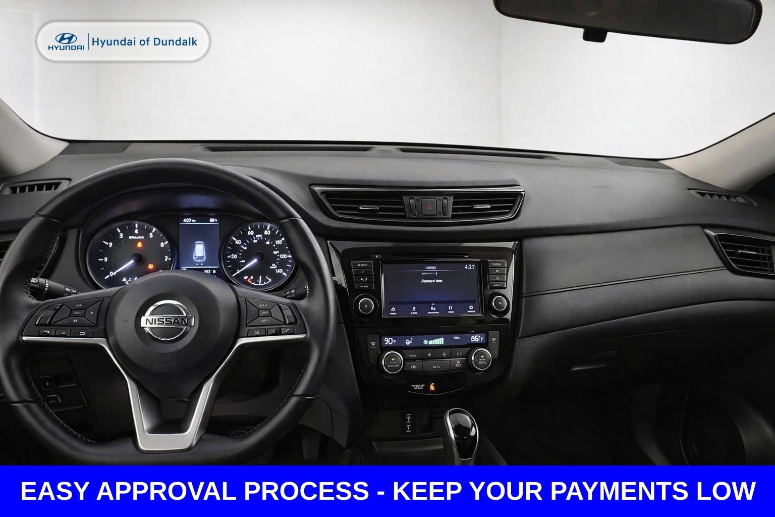 Used 2019 Nissan Rogue SV image 14