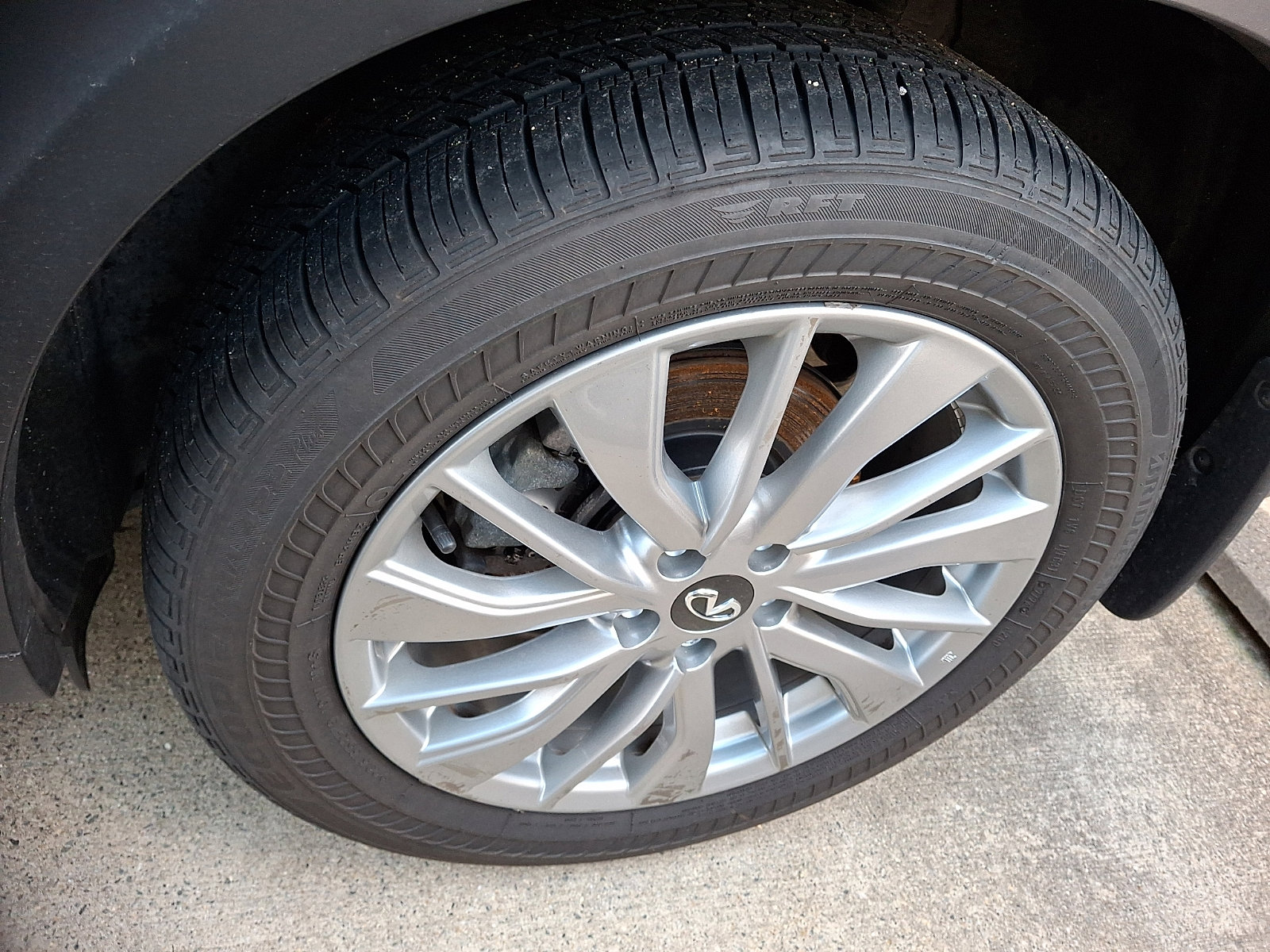 Used 2023 INFINITI QX50 Luxe image 3