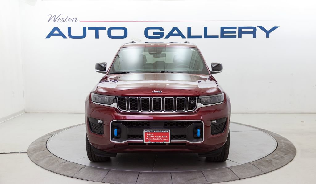 Used 2023 Jeep Grand Cherokee Overland w/ Advanced Protech Group III image 7