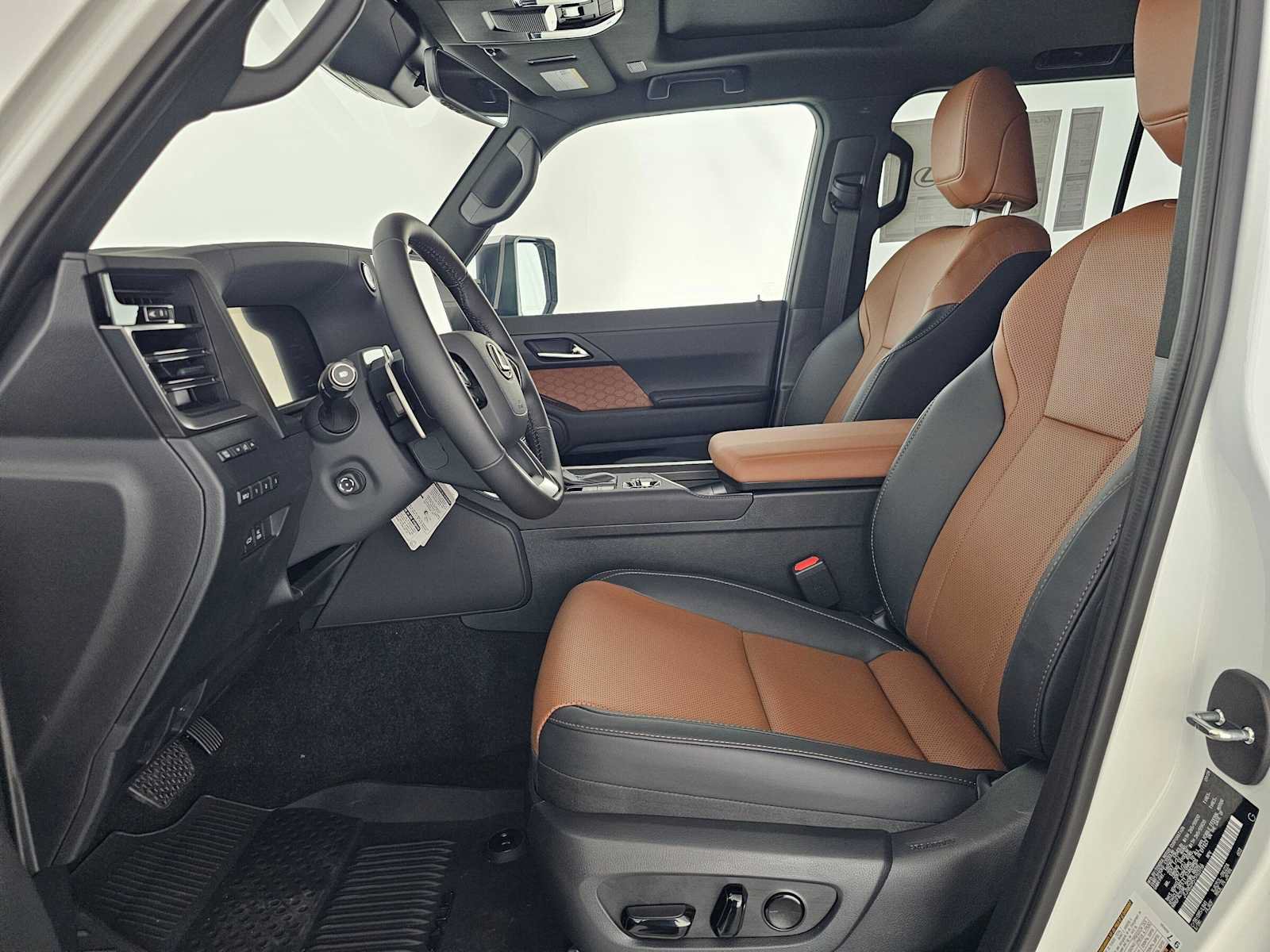 New 2026 Lexus GX 550 w/ Accessory Package (2T) AWD/4WD image 22