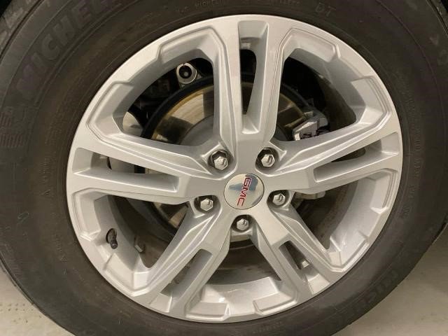 Certified 2023 GMC Terrain SLE image 23