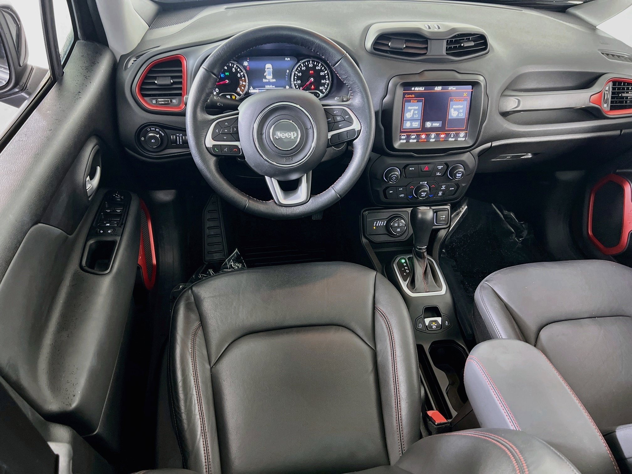Used 2023 Jeep Renegade Trailhawk w/ Sun/Sound Group AWD/4WD image 23