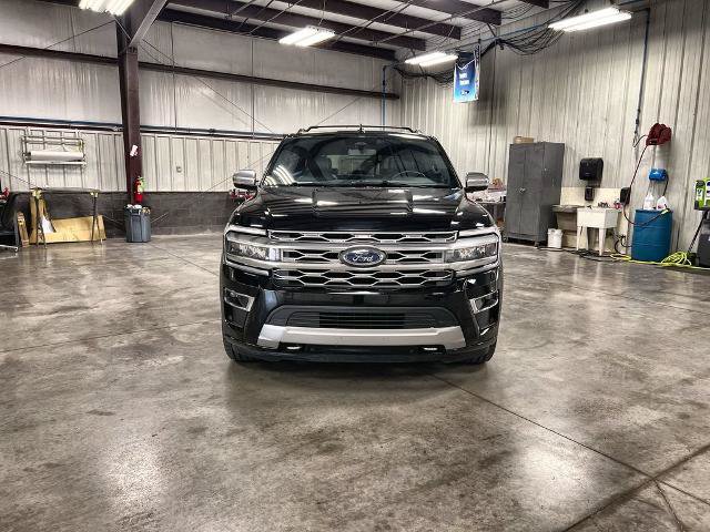Certified 2022 Ford Expedition Platinum AWD/4WD image 3