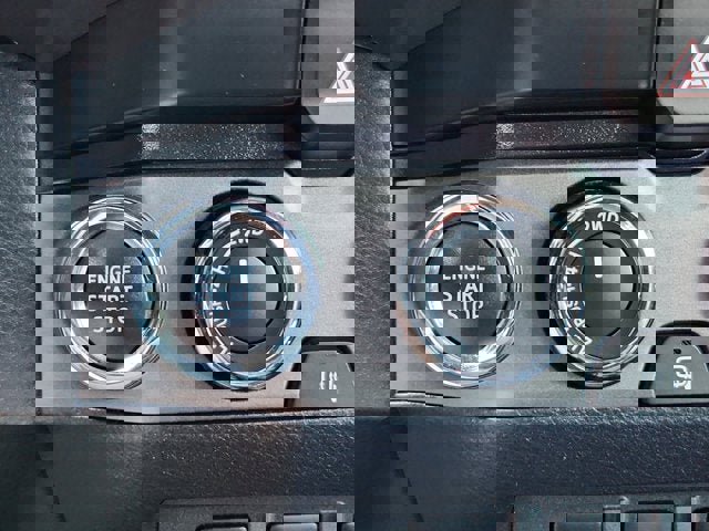 Used 2020 Toyota Tacoma TRD Sport w/ Technology Package image 22