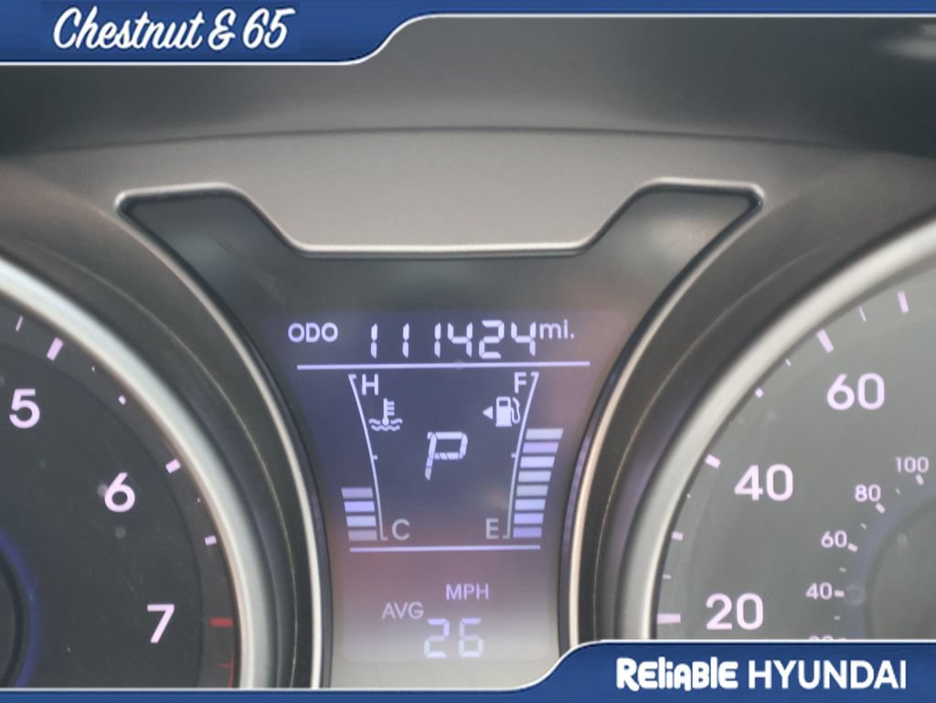 Used 2016 Hyundai Veloster FWD image 27