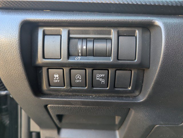 Used 2021 Subaru Crosstrek 2.0i Premium w/ Moonroof Package AWD/4WD image 18