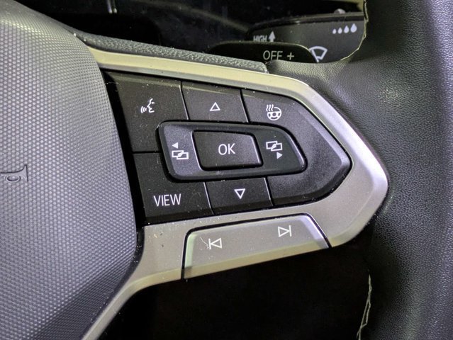 Used 2024 Volkswagen Atlas Cross Sport SE FWD image 27