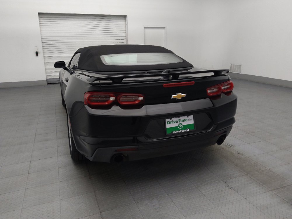 Used 2020 Chevrolet Camaro LT RWD image 6