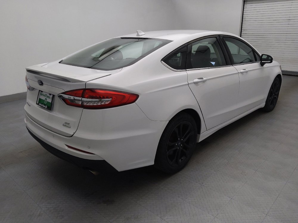 Used 2020 Ford Fusion SE w/ Equipment Group 151A image 9
