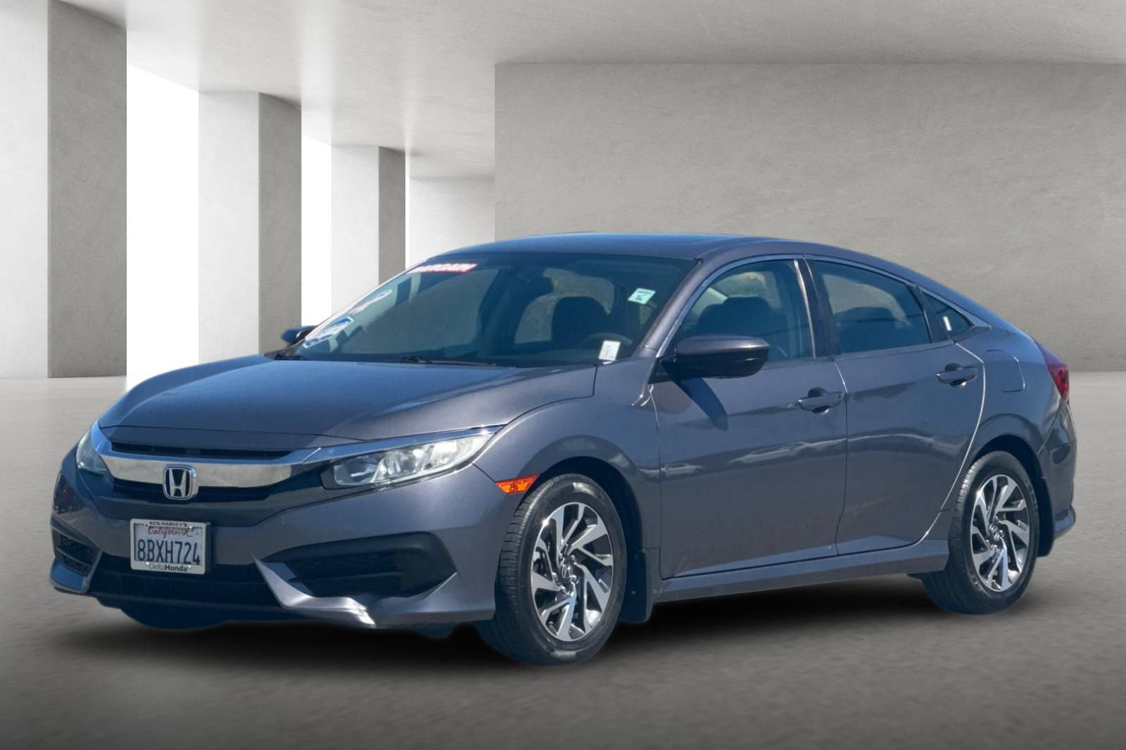 Used 2018 Honda Civic EX image 8