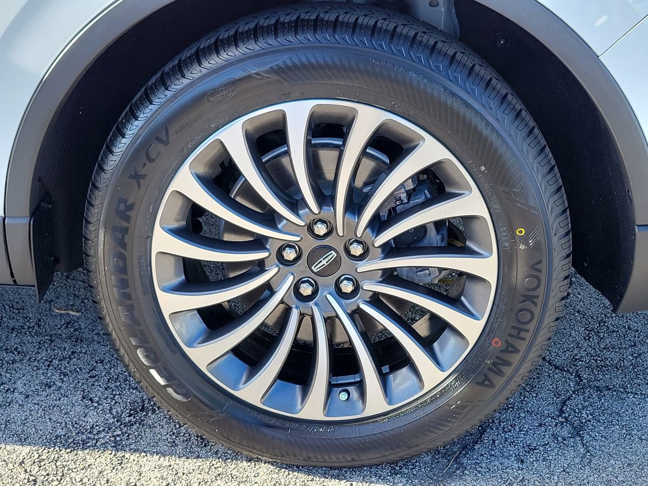 Used 2023 Lincoln Aviator Reserve w/ Elements Package Plus image 10