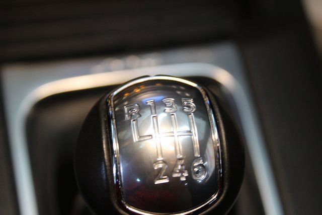 Used 2022 Ford Mustang Coupe image 23