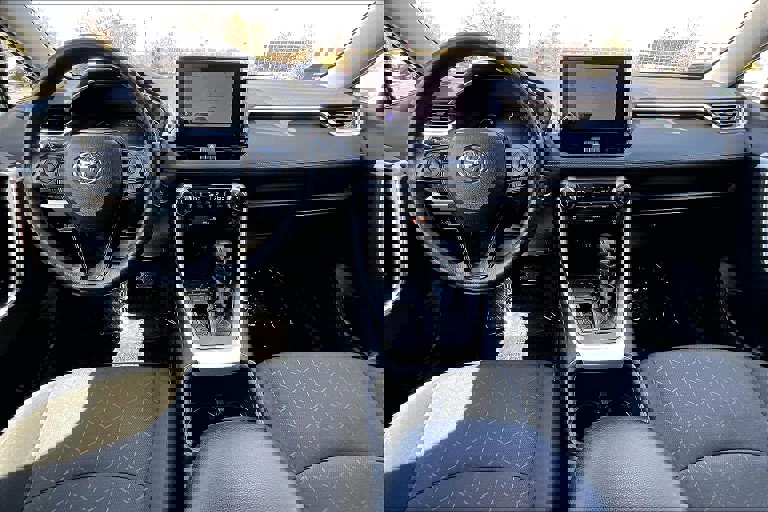 Used 2024 Toyota RAV4 XLE image 14