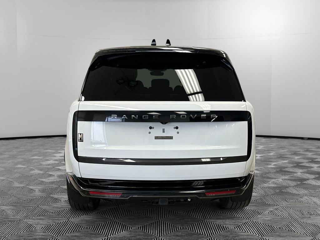 Used 2024 Land Rover Range Rover SE AWD/4WD image 4