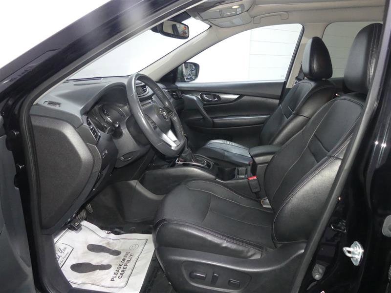 Used 2017 Nissan Rogue SL w/ SL HEV Premium Package AWD/4WD image 22