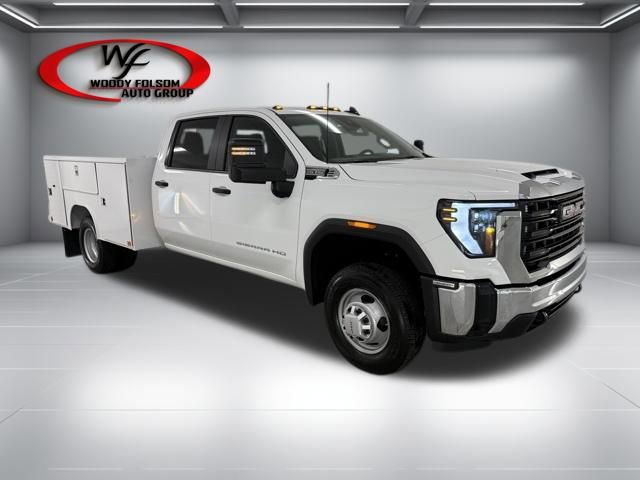 New 2025 GMC Sierra 3500 Pro w/ Convenience Package AWD/4WD image 3